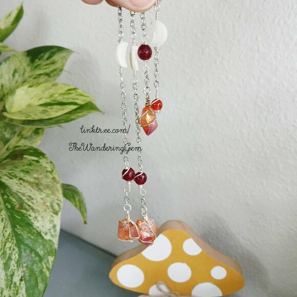 Gemstone Beaded Dowsing Pendulum, Carnelian Garnet Shell & Quartz, Moon, 6" - Picture 3 of 6